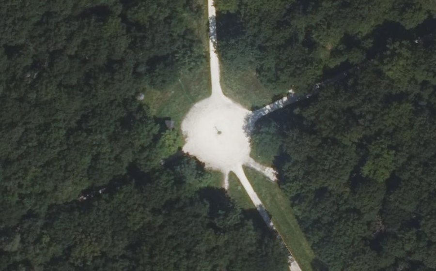 Vue aérienne du Carrefour du Roi