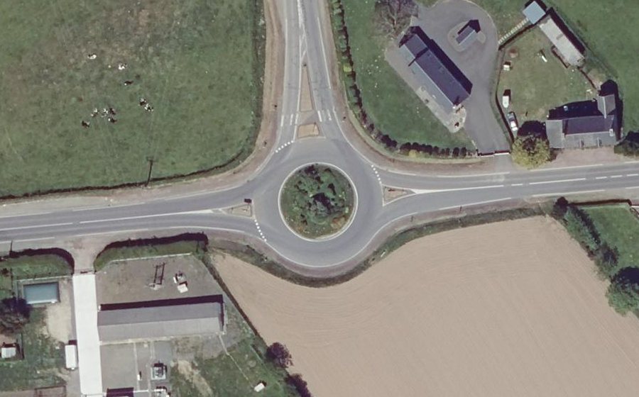Vue aérienne du Rond-point anonyme n°4710347