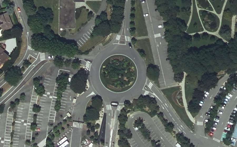 Vue aérienne du Rond-Point de la Mission Rosetta