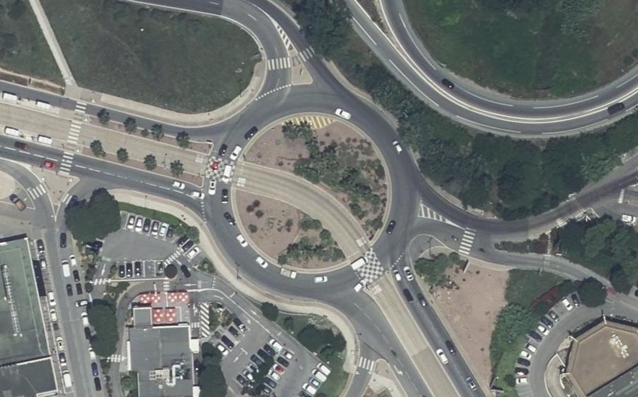 Vue aérienne du Rond-point anonyme n°4745430