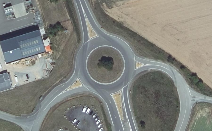 Vue aérienne du Rond-point anonyme n°4760535