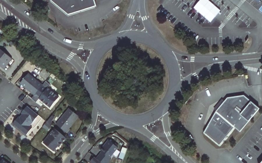 Vue aérienne du Rond-point anonyme n°4760560