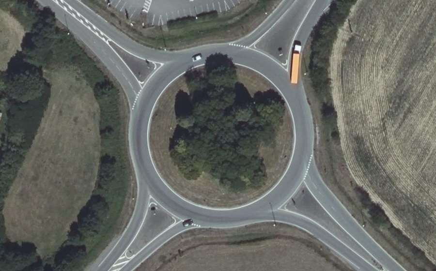 Vue aérienne du Rond-point anonyme n°4760562