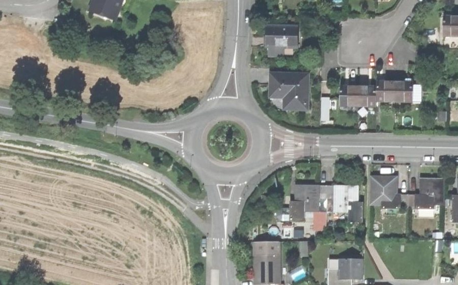 Vue aérienne du Rond-point anonyme n°4762452