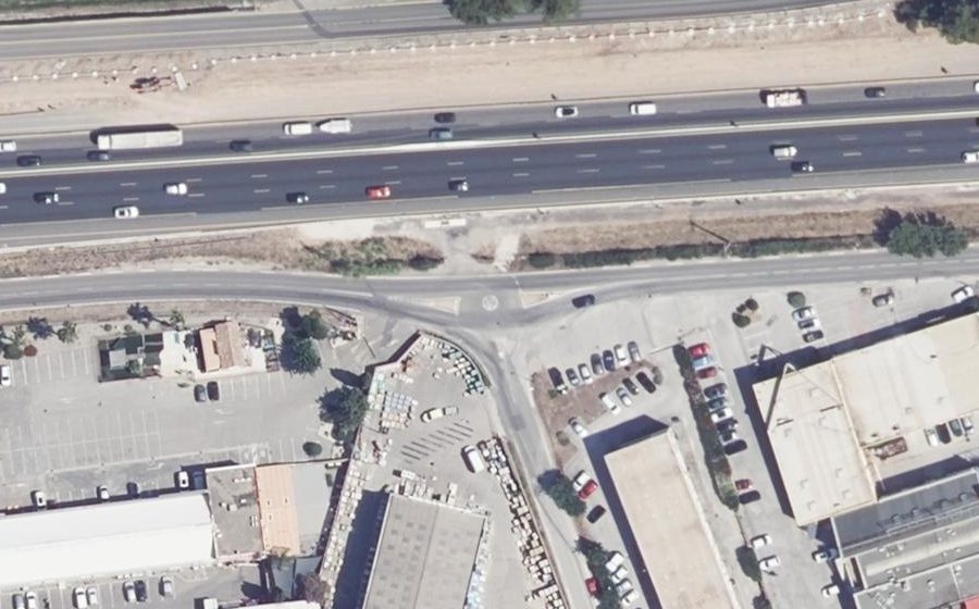 Vue aérienne du Rond-point anonyme n°478097666