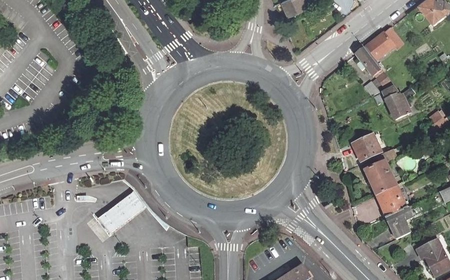 Vue aérienne du Place Henri Queuille