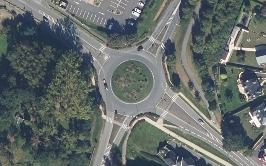 Vue aérienne du Rond-point anonyme n°4838978