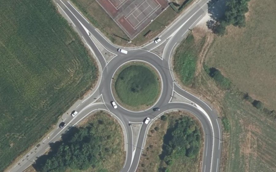 Vue aérienne du Rond-point anonyme n°4855185