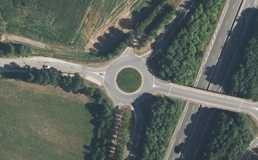 Vue aérienne du Rond-point anonyme n°4860520