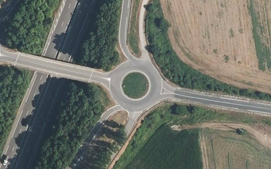 Vue aérienne du Rond-point anonyme n°4860521