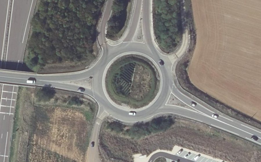 Vue aérienne du Rond-point anonyme n°4867830