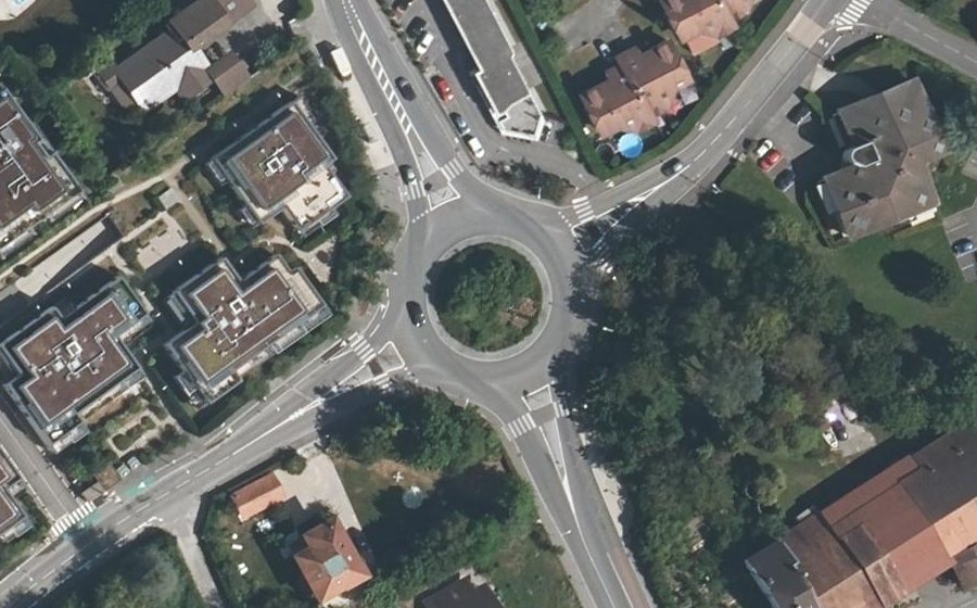 Vue aérienne du Rond-point anonyme n°4867917