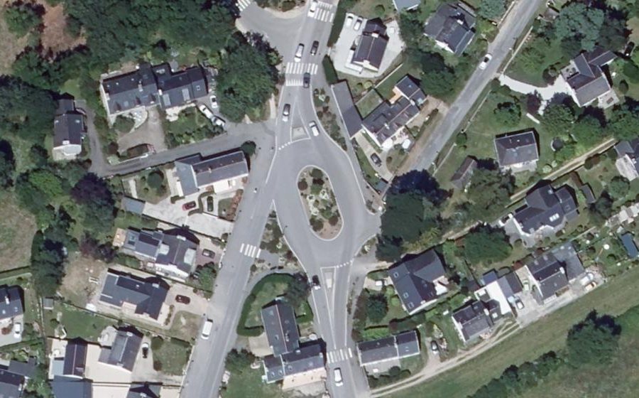 Vue aérienne du Giratoire de Lanvelan
