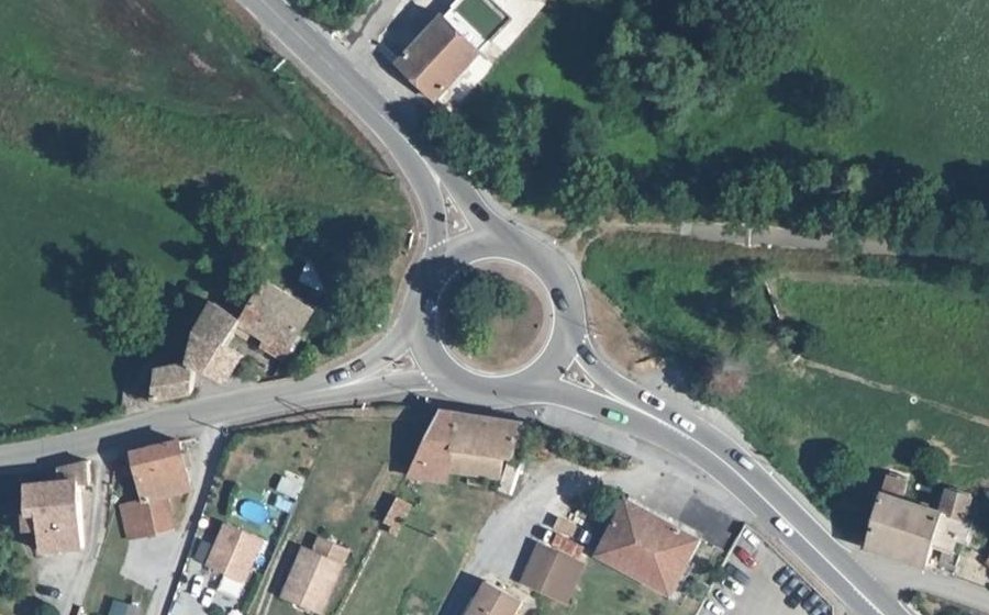 Vue aérienne du Rond-point anonyme n°4902638