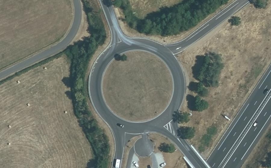 Vue aérienne du Rond-point anonyme n°4902641