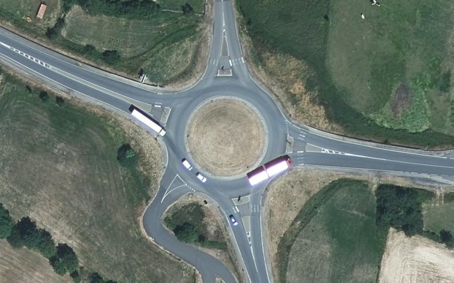 Vue aérienne du Rond-point anonyme n°4902652