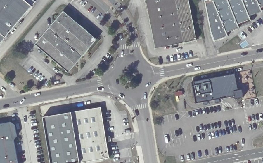 Vue aérienne du Rond-point anonyme n°4902815