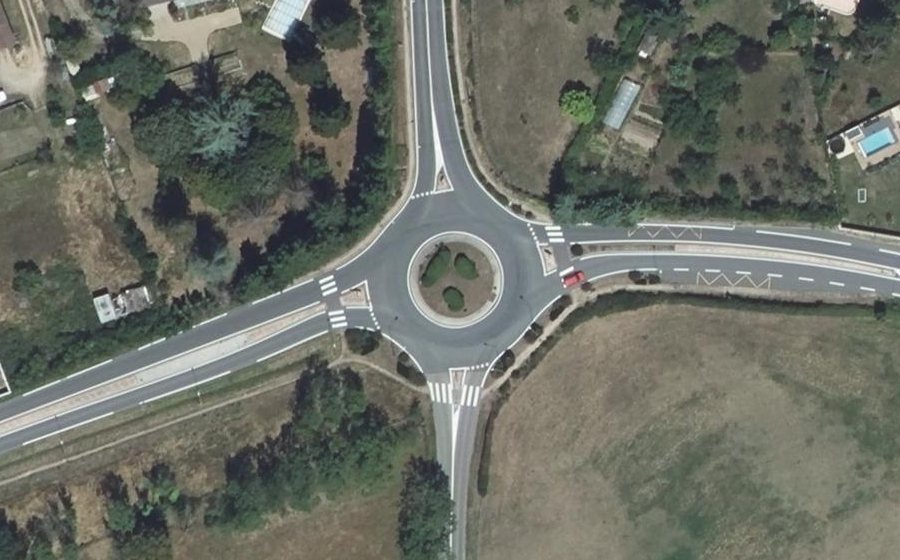 Vue aérienne du Rond-point anonyme n°4912319