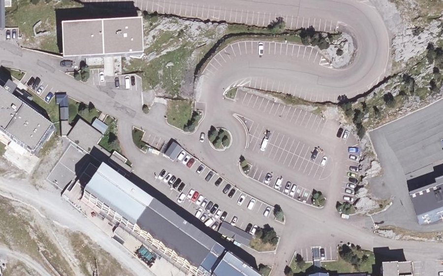 Vue aérienne du Rond-point anonyme n°4921381
