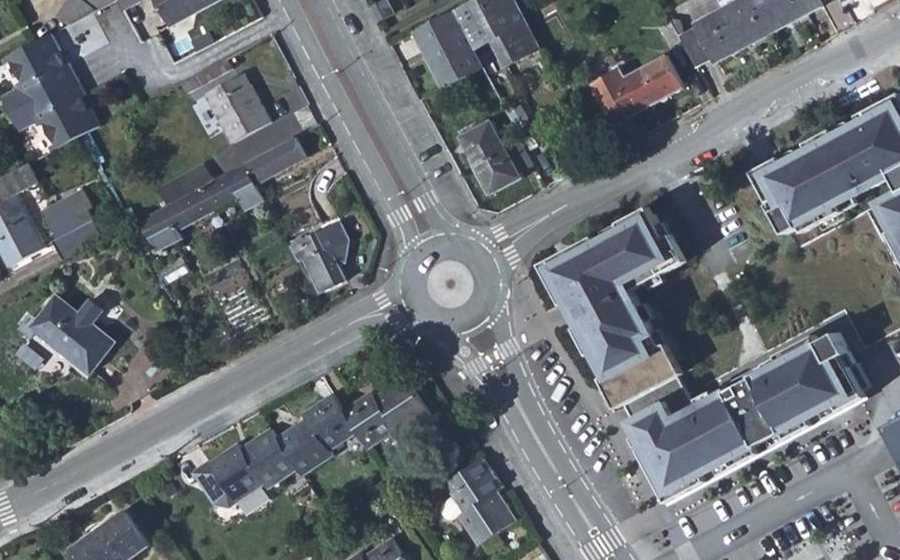 Vue aérienne du Rond-point anonyme n°4924447