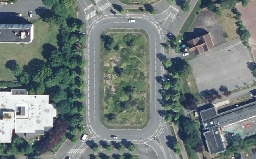 Vue aérienne du Rond-point anonyme n°4929025