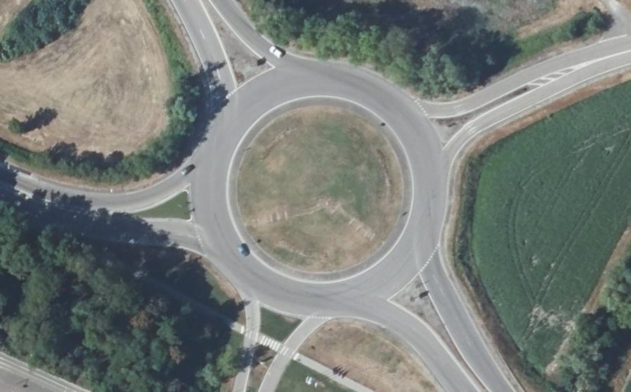 Vue aérienne du Ront-Point d'Écorchebœuf