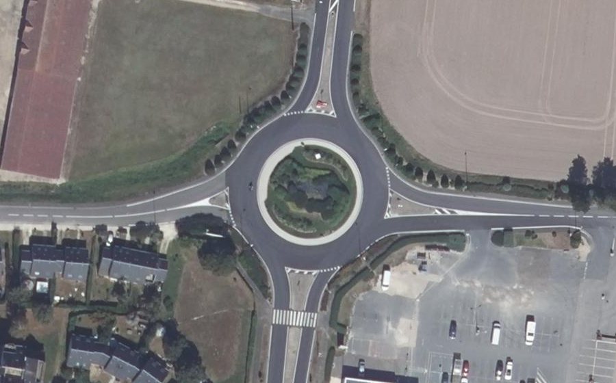 Vue aérienne du Rond-point anonyme n°50055414