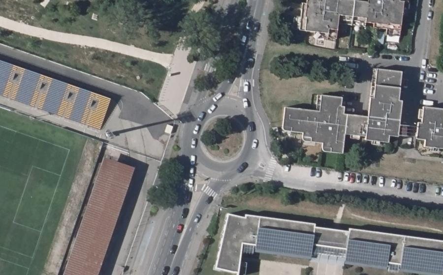 Vue aérienne du Rond-point anonyme n°50058852