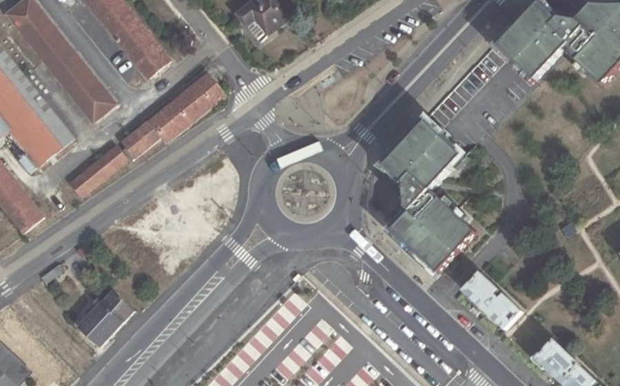Vue aérienne du Rond-Point Julien Mamet