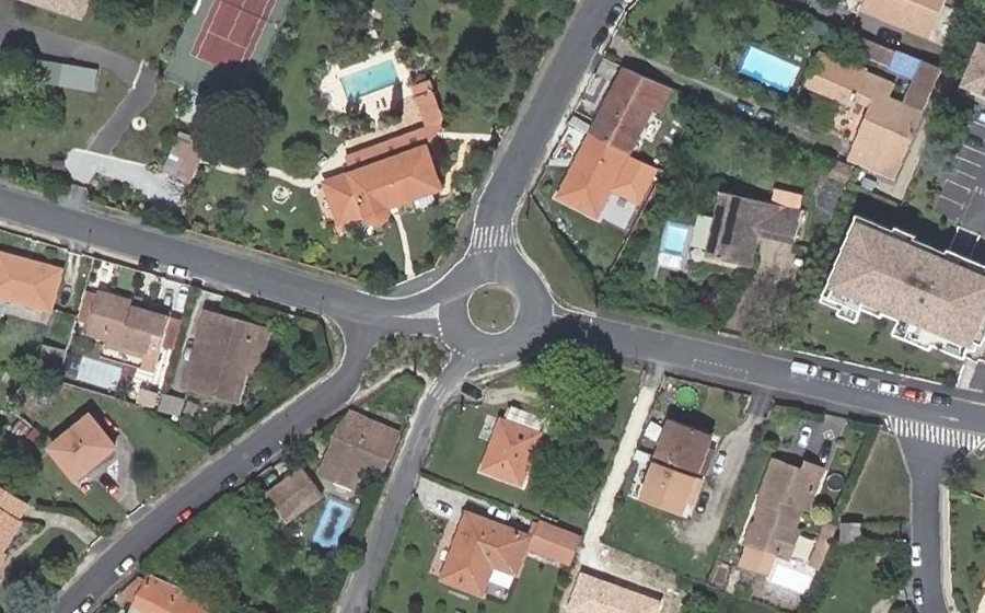 Vue aérienne du Rond-point anonyme n°50084878