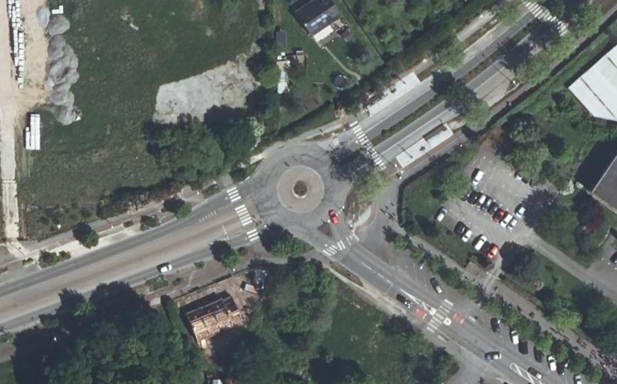Vue aérienne du Rond-point anonyme n°50090214