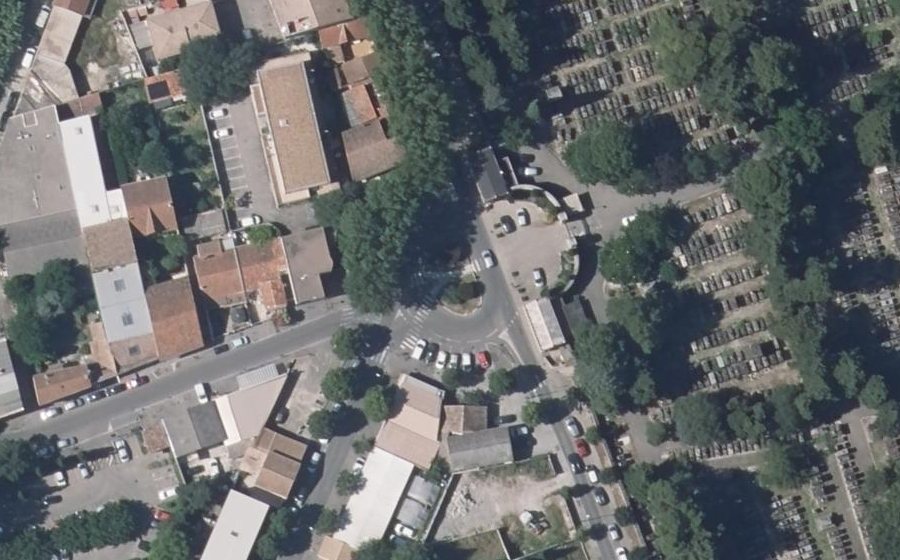 Vue aérienne du Rond-point anonyme n°50220298