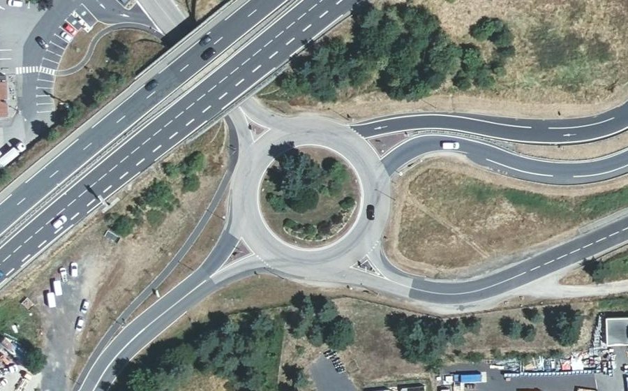 Vue aérienne du Rond-point anonyme n°50236632