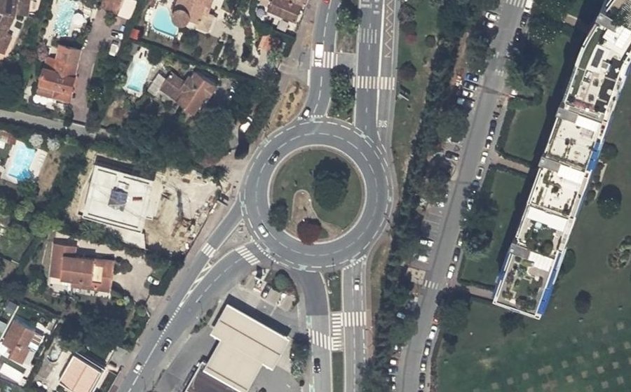 Vue aérienne du Rond-Point des Golfs