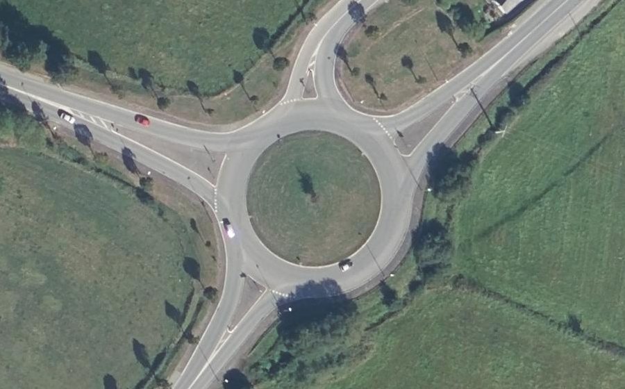 Vue aérienne du Rond-point anonyme n°50300288