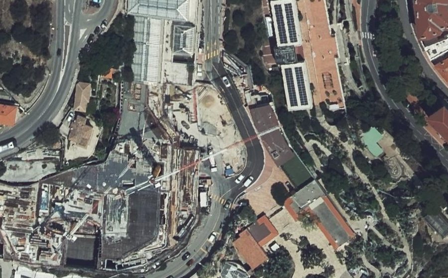 Vue aérienne du Rond-point anonyme n°503434383