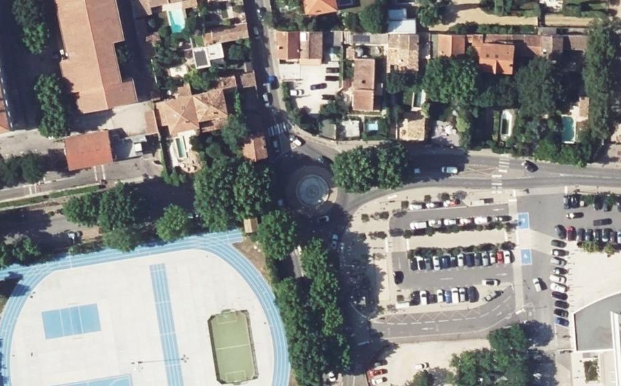 Vue aérienne du Rond-Point Fontaine du Commandant Jean Dubouy