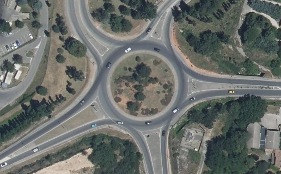 Vue aérienne du Rond-point anonyme n°5052431