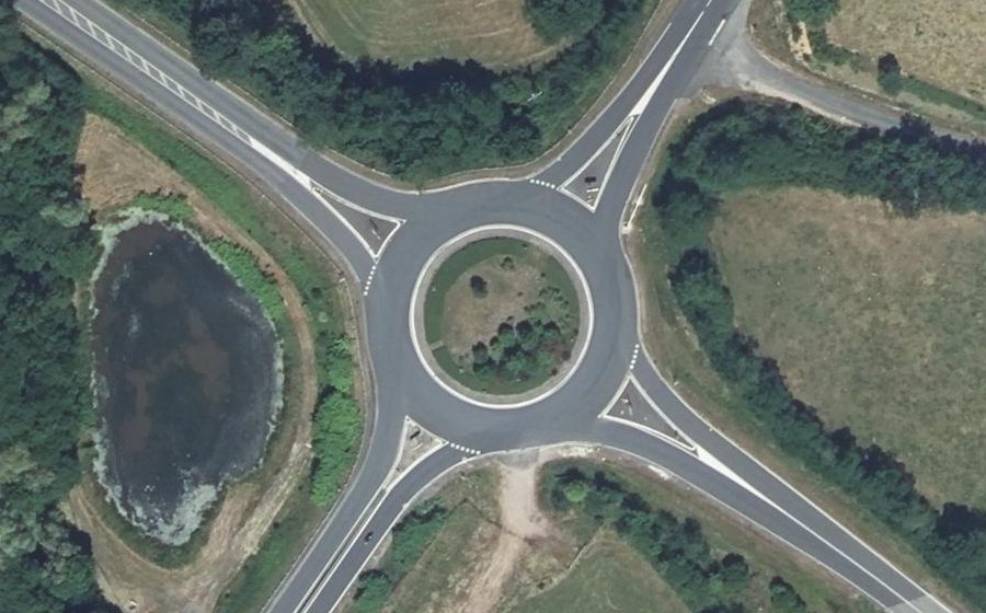 Vue aérienne du Rond-point anonyme n°5055765