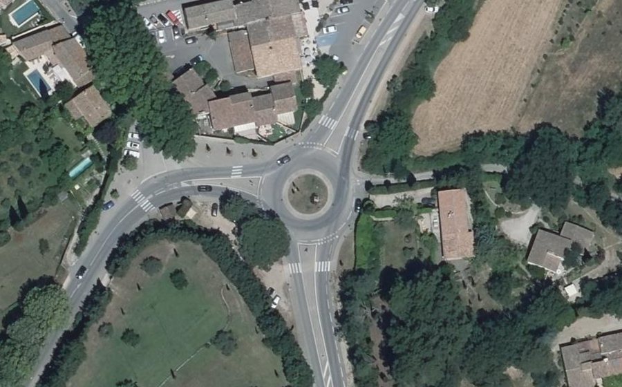 Vue aérienne du Rond-point anonyme n°5055806