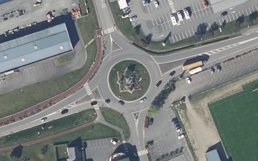 Vue aérienne du Rond-point anonyme n°5058370