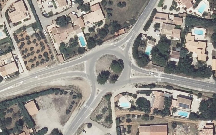 Vue aérienne du Rond-point anonyme n°5058663