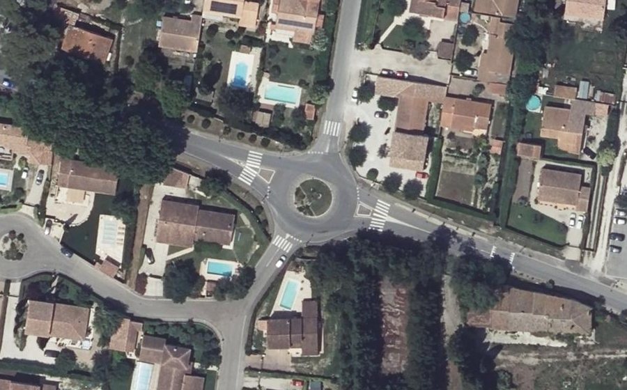 Vue aérienne du Rond-point anonyme n°5058665