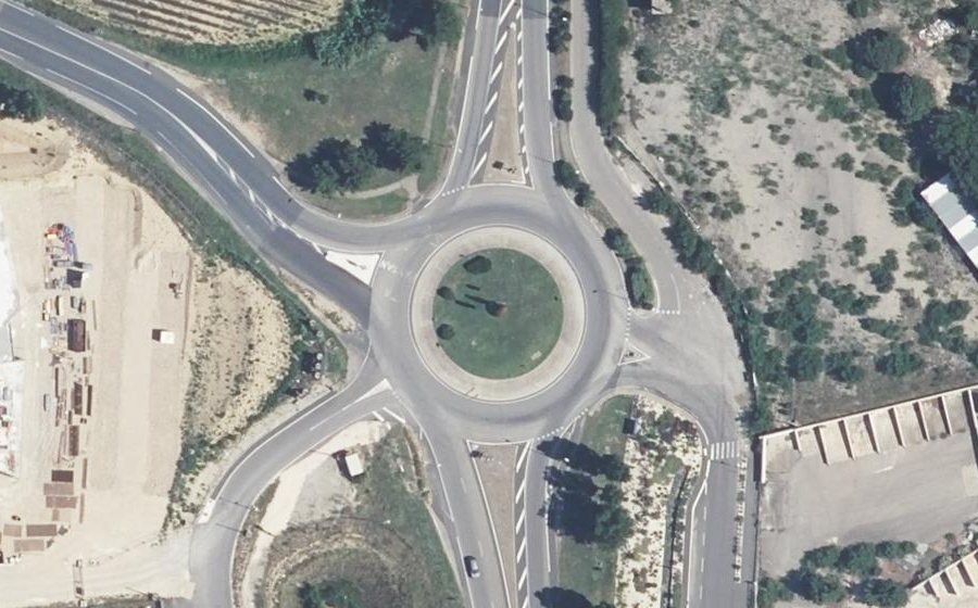 Vue aérienne du Rond-point anonyme n°5065874