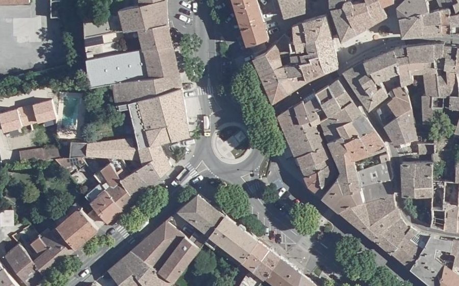 Vue aérienne du Rond-point anonyme n°5065994
