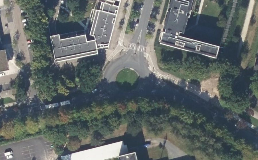 Vue aérienne du Rond-point anonyme n°5069322