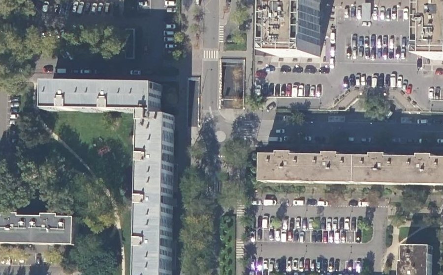 Vue aérienne du Rond-point anonyme n°5069330