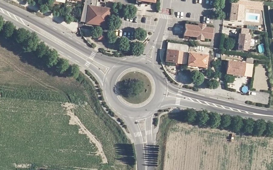 Vue aérienne du Rond-point anonyme n°5069992