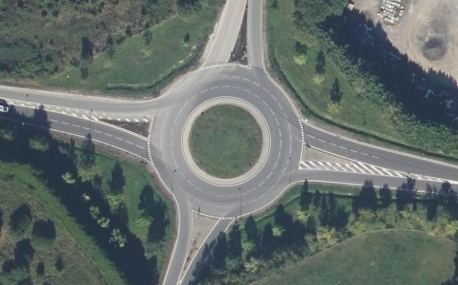 Vue aérienne du Rond-point anonyme n°5077942