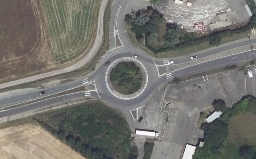 Vue aérienne du Rond-point anonyme n°5078301